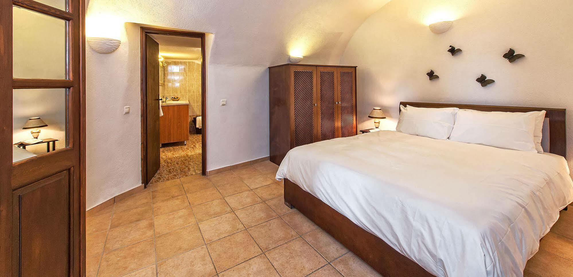 Nereids Villa Santorini Megalochori  Exterior foto